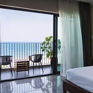 https://dan-oasis-beach-hotel-and-apartment.dananghotels.net